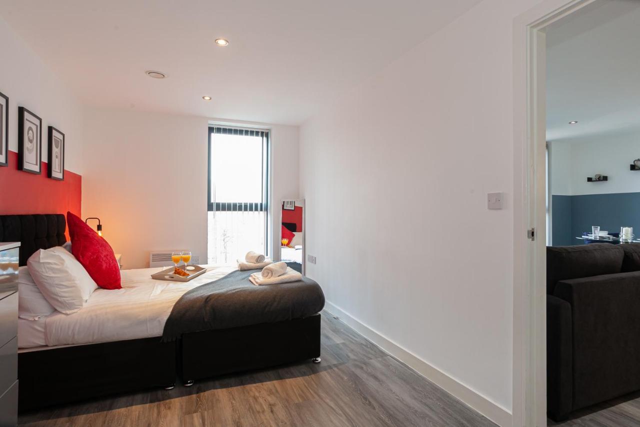 Stylish 1 Bed Apt - Fallowfield - Free Parking Apartment *